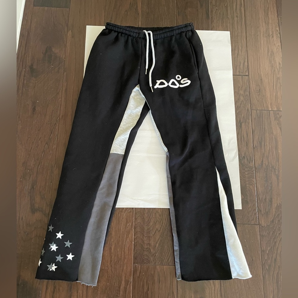 Dos.atl Flared Sweatpants